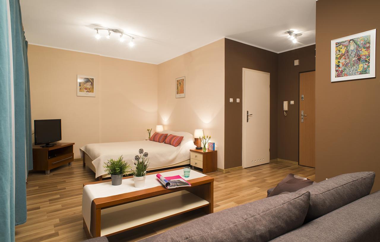 Apartamenty Tww Ochota Warsaw Exterior photo